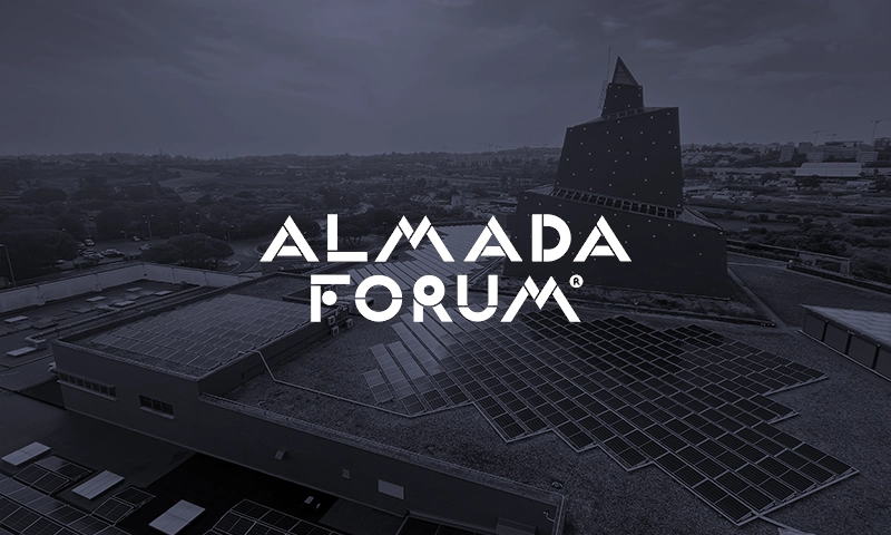 Almada Forum